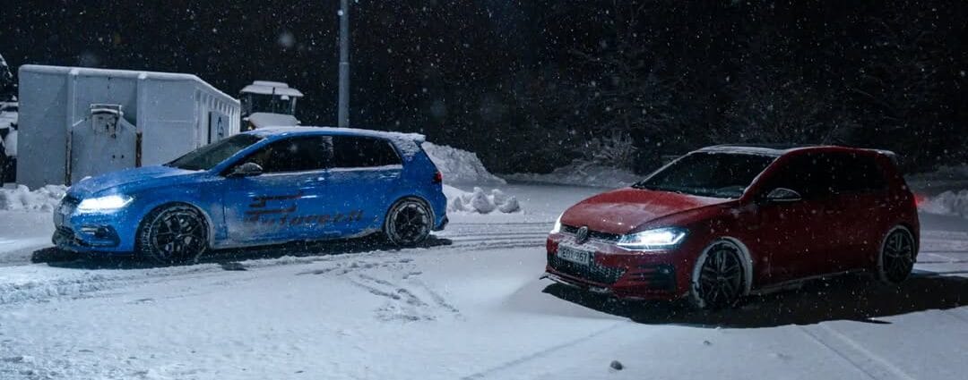 Triangle Snowlink kitkarenkaat lumessa Nuuksiossa – AWD Golf 30 cm tuoreessa lumessa